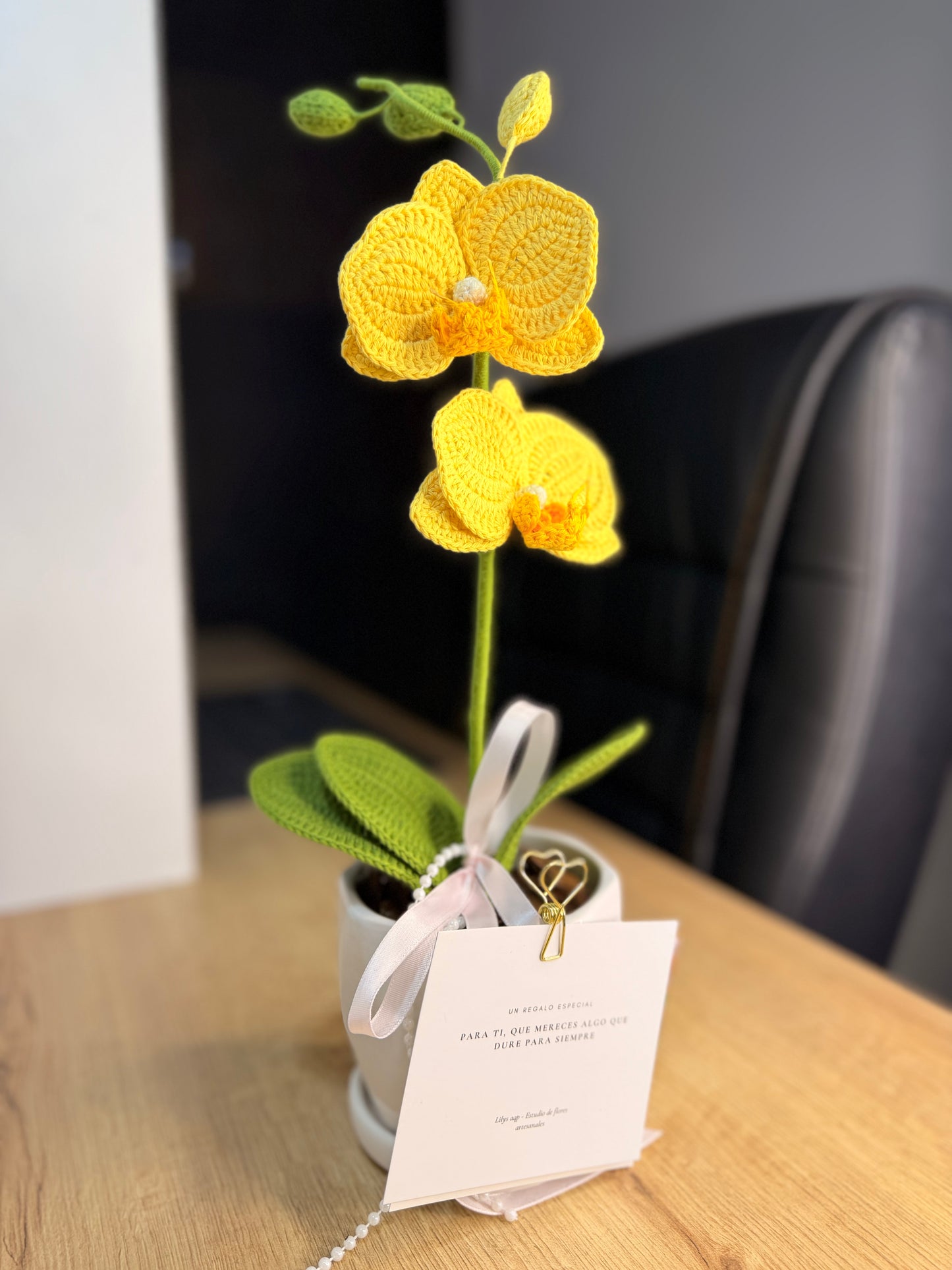 Orchids: Crystal Aura