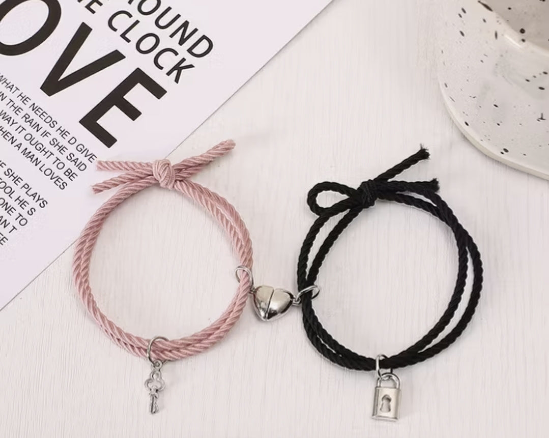 Pulseras duo corazón y candado