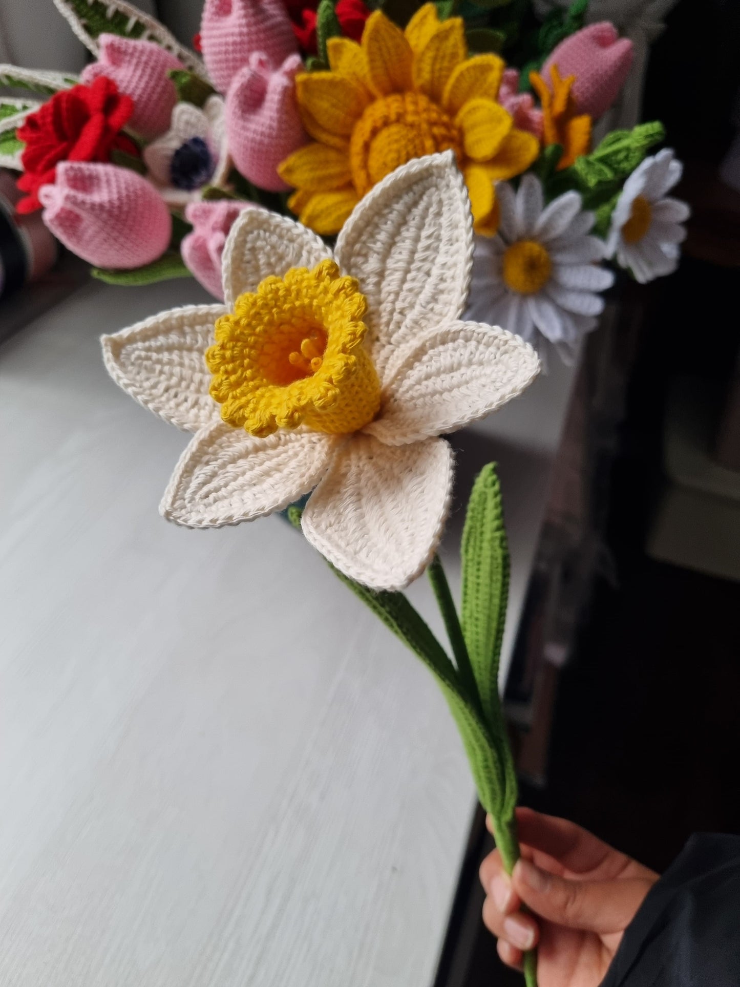Woven Daffodil