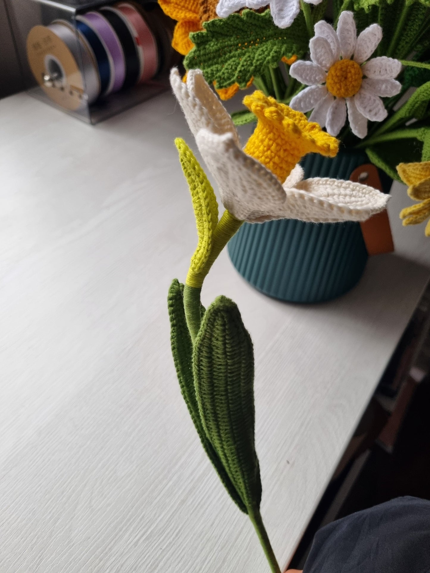 Woven Daffodil