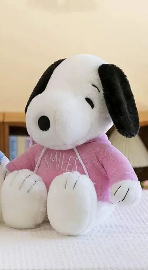 Snoopy in a pink hoodie 38 cm